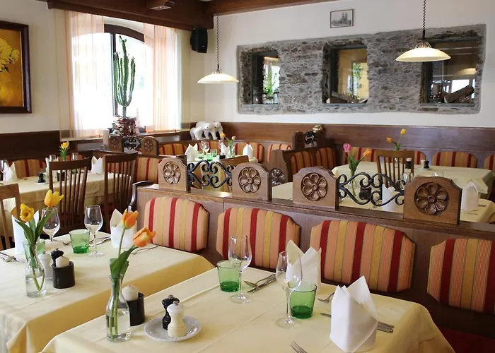 Restaurant Schweizerhaus Szálloda Klagenfurt am Woerthersee