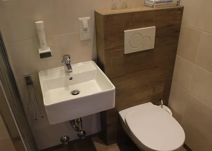 Hotel Restaurant Schweizerhaus Klagenfurt am Woerthersee